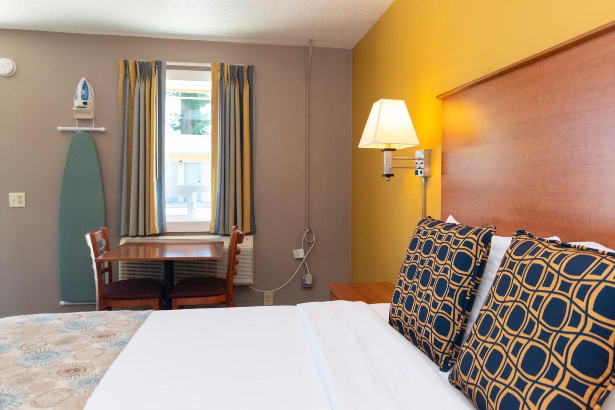 פורטלנד Nordic Inn And Suites מראה חיצוני תמונה