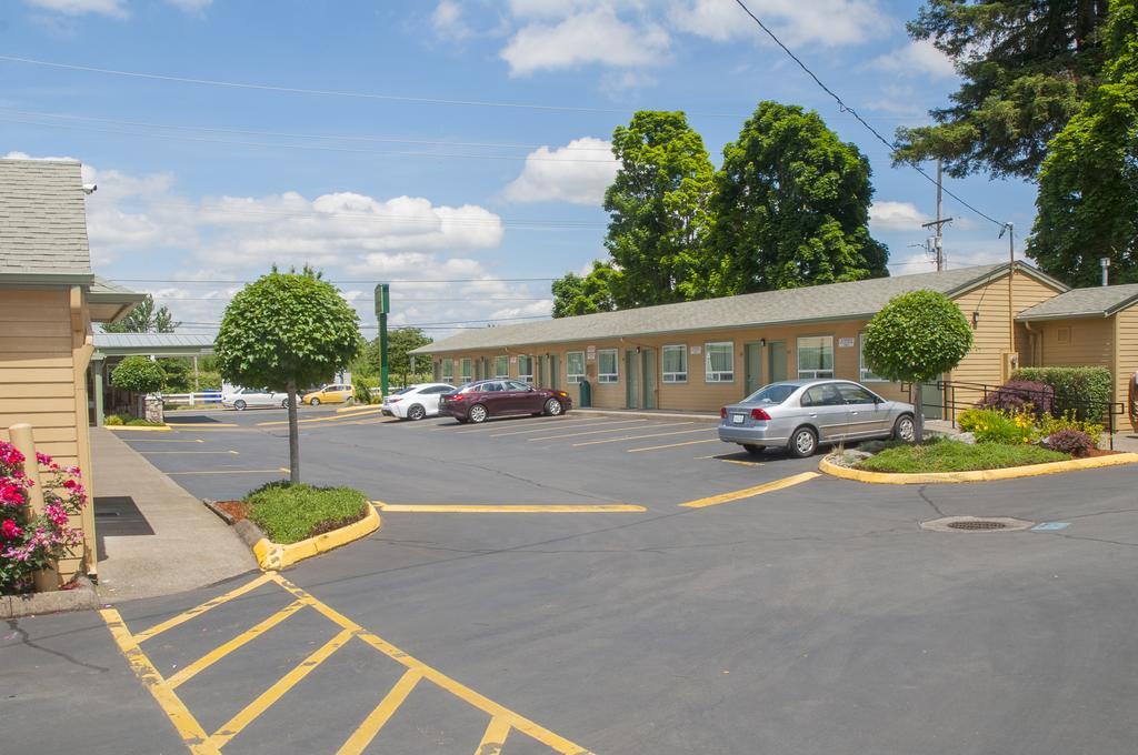 פורטלנד Nordic Inn And Suites מראה חיצוני תמונה