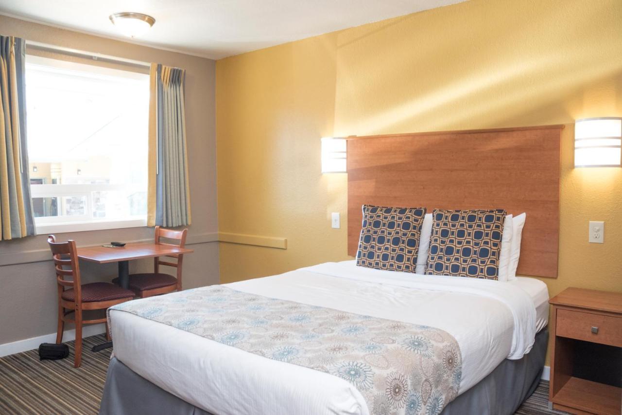 פורטלנד Nordic Inn And Suites מראה חיצוני תמונה