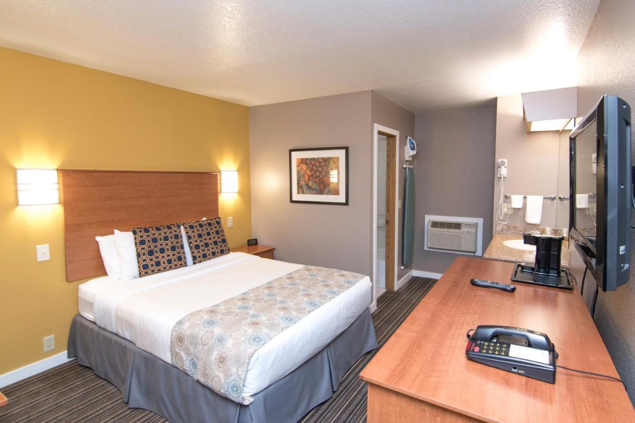 פורטלנד Nordic Inn And Suites מראה חיצוני תמונה