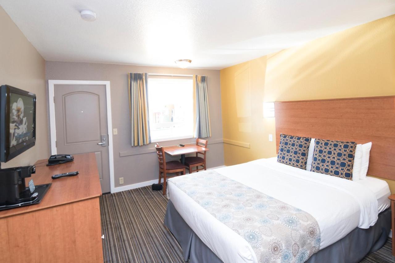 פורטלנד Nordic Inn And Suites מראה חיצוני תמונה